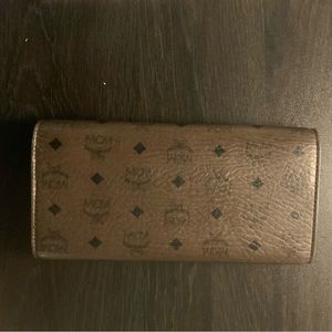 mcm wallet
